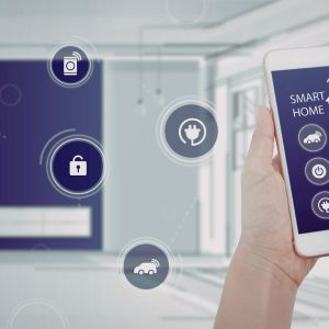 מנעול חכם לגיל השלישי – פתרון בטוח ונוח לבית