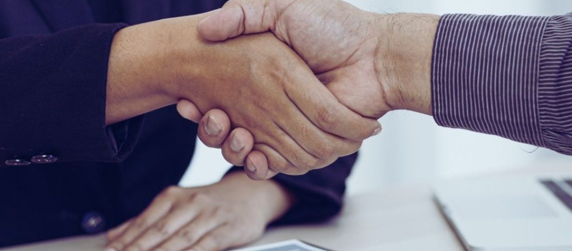 עבודה לגיל השלישי – איך לבנות קורות חיים שמביאים תוצאות