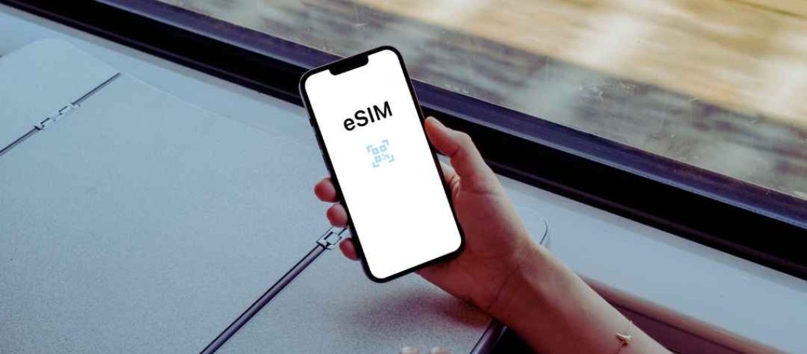 כל מה שצריך לדעת על eSIM בטלפונים חכמים: התקנה והפעלה, חבילות סלולר, חבילת גלישה, סים לחו״ל, חבילת גלישה בחו״ל ושילוב נטפרי.